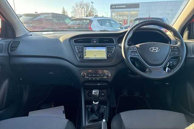 Hyundai i20 1.2 MPi Premium Nav 5dr