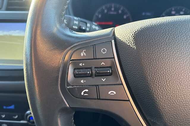 Hyundai i20 1.2 MPi Premium Nav 5dr