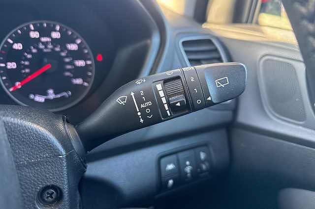 Hyundai i20 1.2 MPi Premium Nav 5dr