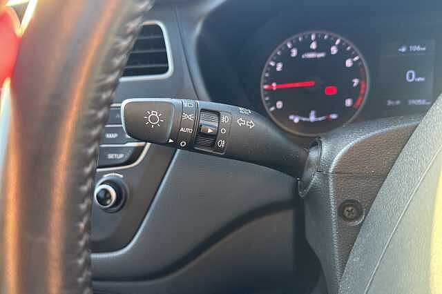 Hyundai i20 1.2 MPi Premium Nav 5dr