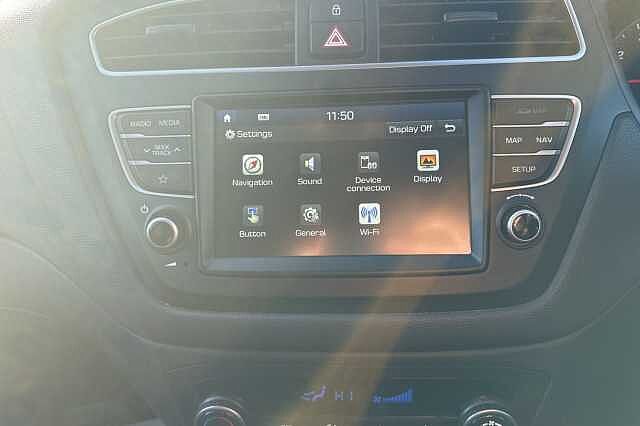 Hyundai i20 1.2 MPi Premium Nav 5dr