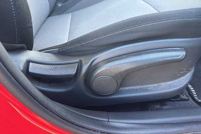 Hyundai i20 1.2 MPi Premium Nav 5dr