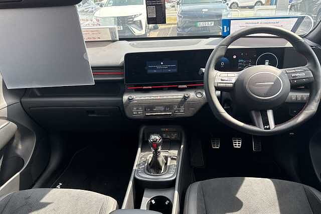 Hyundai KONA 1.6T 138 N Line S 5dr Atlas White