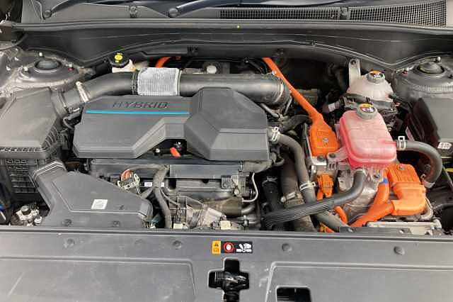 Hyundai SANTA FE 1.6 TGDi Hybrid Premium 5dr 4WD Auto Grey