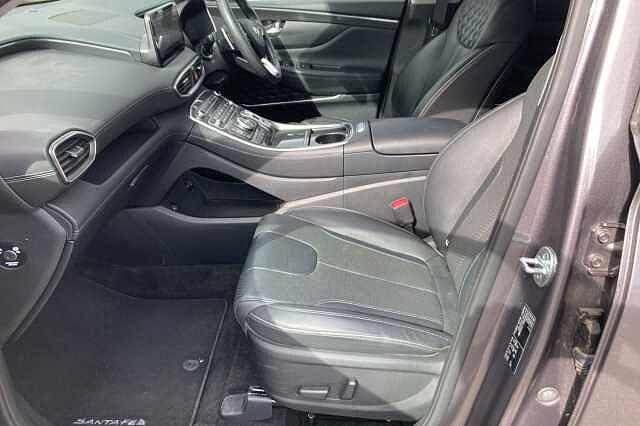 Hyundai SANTA FE 1.6 TGDi Hybrid Premium 5dr 4WD Auto Grey