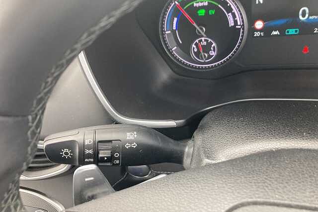 Hyundai SANTA FE 1.6 TGDi Hybrid Premium 5dr 4WD Auto Grey