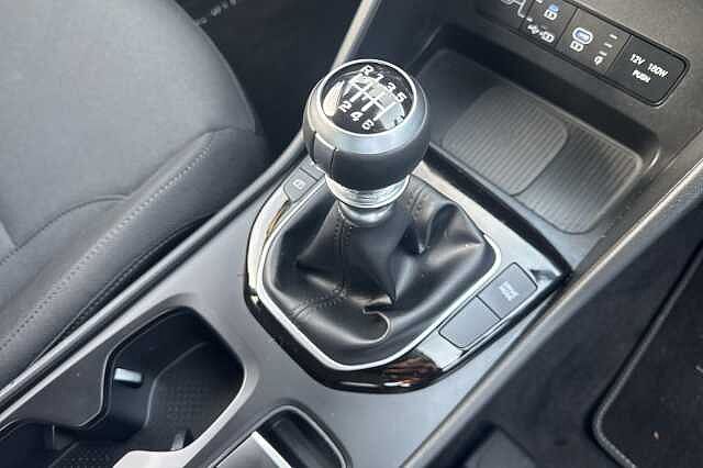 Hyundai TUCSON 1.6T 150 Advance 5dr White