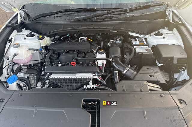 Hyundai TUCSON 1.6T 150 Advance 5dr White