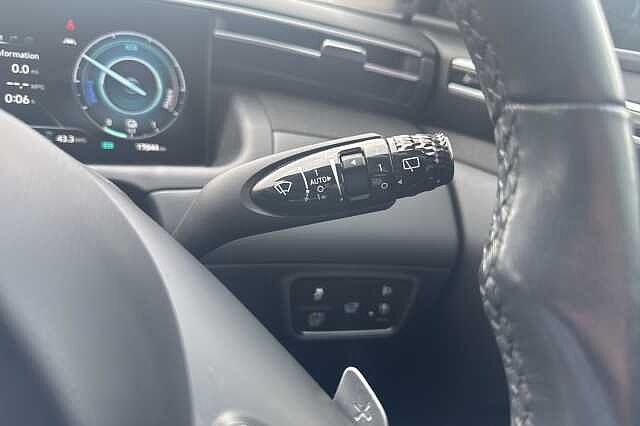 Hyundai TUCSON 1.6 TGDi Hybrid 230 Ultimate 5dr 2WD Auto Red