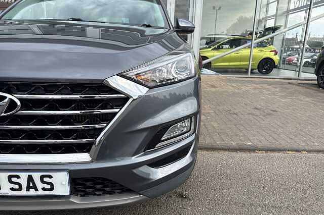 Hyundai TUCSON 2.0 CRDi 48V MHD Premium 5dr 4WD DCT Grey