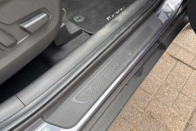 Hyundai TUCSON 2.0 CRDi 48V MHD Premium 5dr 4WD DCT Grey