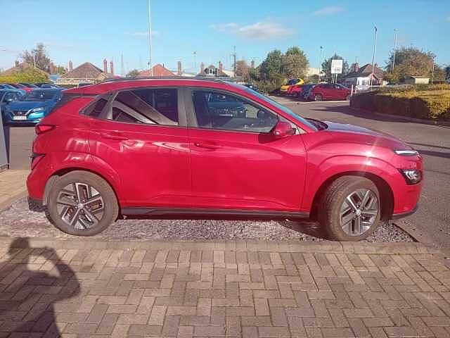 Hyundai KONA 100kW Premium 39kWh 5dr Auto Red