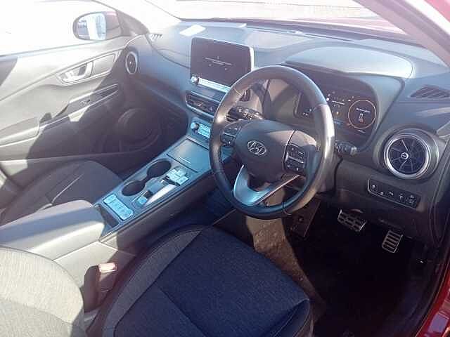 Hyundai KONA 100kW Premium 39kWh 5dr Auto Red