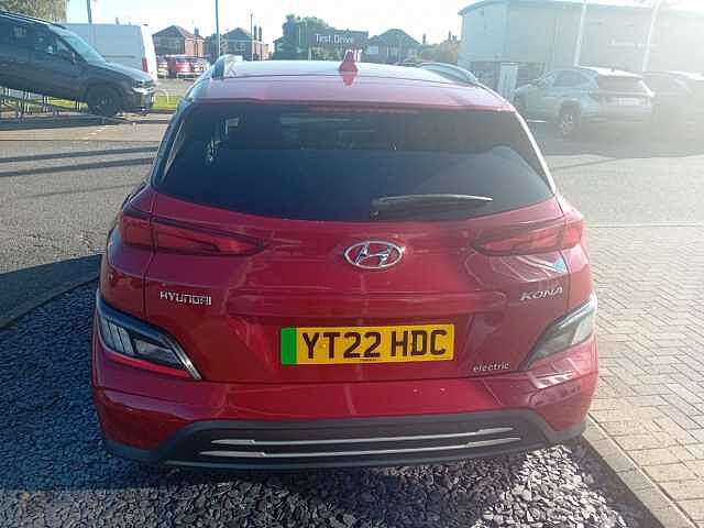 Hyundai KONA 100kW Premium 39kWh 5dr Auto Red