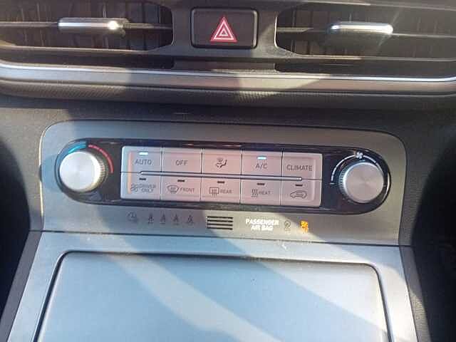 Hyundai KONA 100kW Premium 39kWh 5dr Auto Red