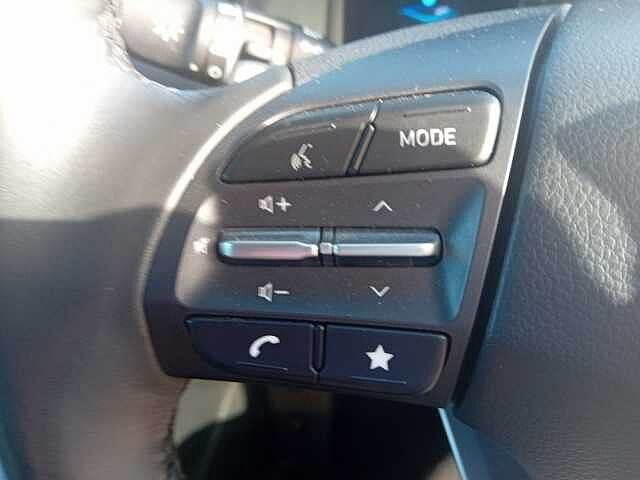 Hyundai KONA 100kW Premium 39kWh 5dr Auto Red