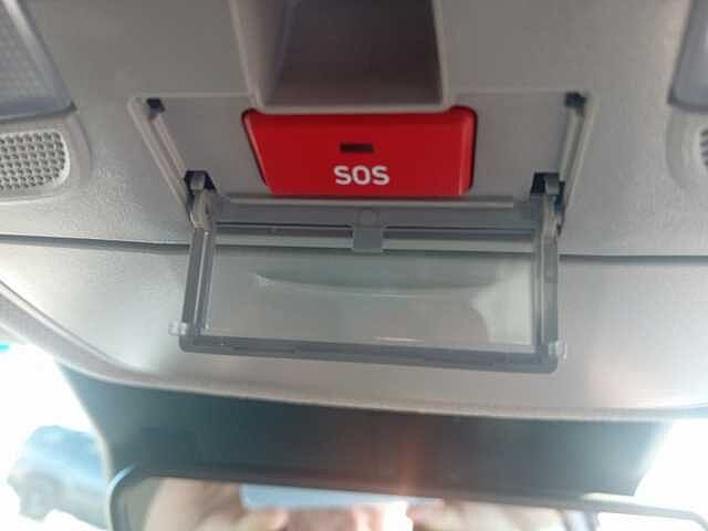 Hyundai KONA 100kW Premium 39kWh 5dr Auto Red