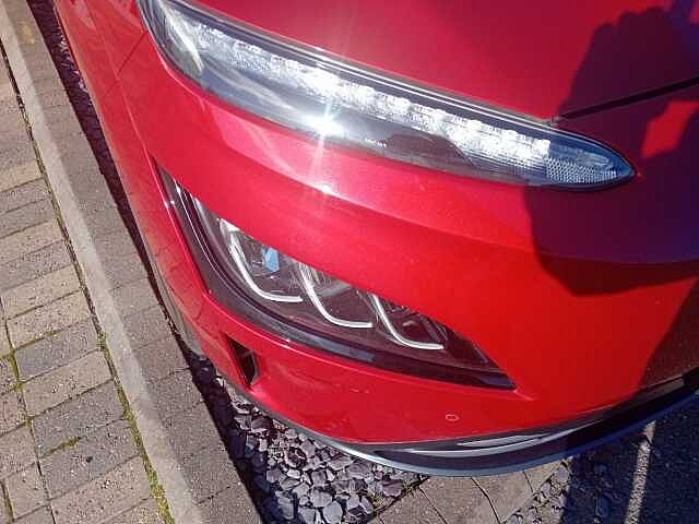 Hyundai KONA 100kW Premium 39kWh 5dr Auto Red