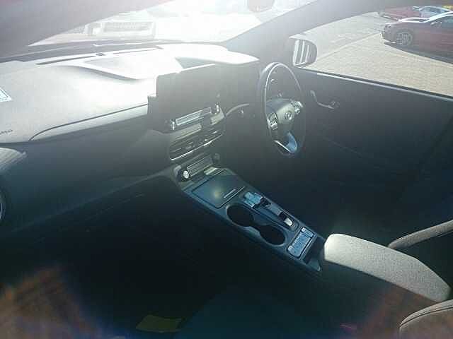 Hyundai KONA 100kW Premium 39kWh 5dr Auto Red