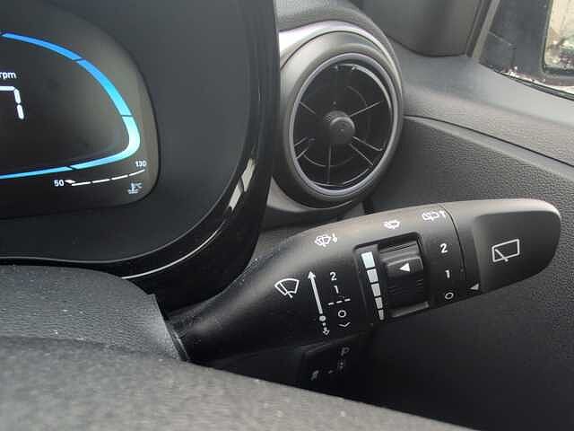 Hyundai I10 1.2 [79] Premium 5dr Auto [Nav] Blue