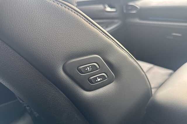 Hyundai SANTA FE 1.6 TGDi Hybrid Premium 5dr Auto White