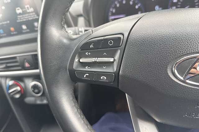 Hyundai KONA 1.0T GDi Blue Drive SE 5dr