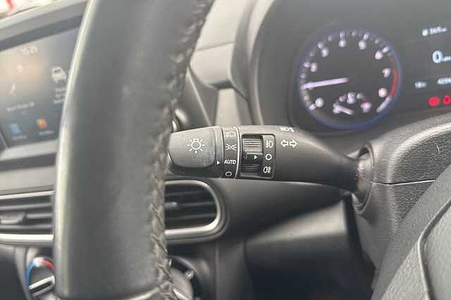 Hyundai KONA 1.0T GDi Blue Drive SE 5dr