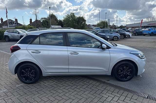 Hyundai i20 1.0 T-GDi SE 5dr