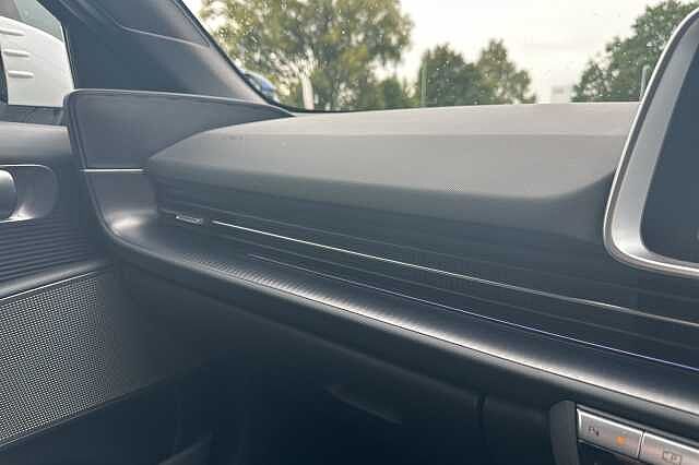 Hyundai IONIQ 6 E (228ps) Premium 77kWh (Single Motor) RWD White