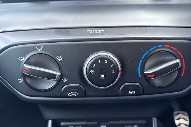 Hyundai BAYON 1.0 TGDi 48V MHEV SE Connect 5dr