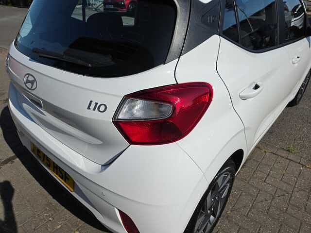 Hyundai I10 1.0 [63] Advance 5dr [Nav] White