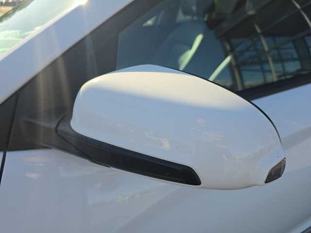 Hyundai KONA 1.6 GDi Hybrid Ultimate 5dr DCT White