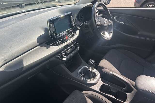Hyundai i30 1.0T GDi SE Connect 5dr