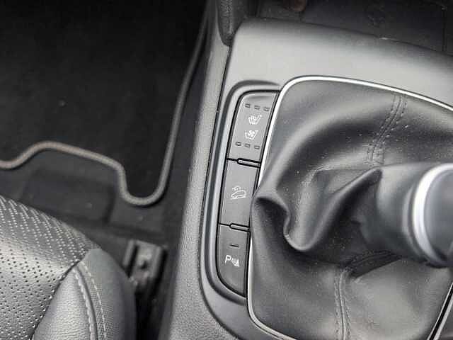 Hyundai KONA 1.0T GDi Blue Drive Premium SE 5dr