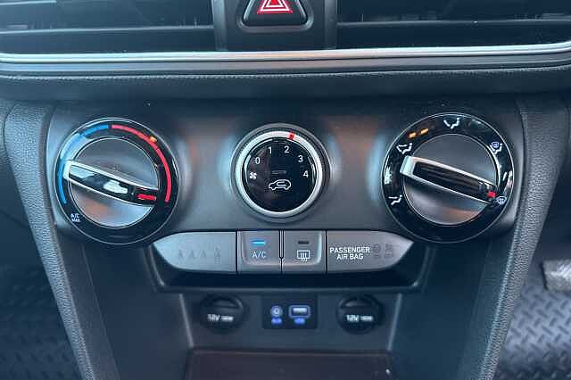 Hyundai KONA 1.0T GDi Blue Drive SE 5dr