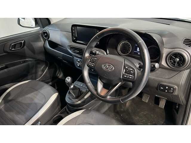 Hyundai I10 1.0 MPi SE Connect 5dr WHITE