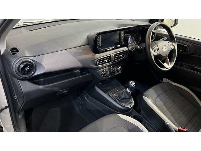 Hyundai I10 1.0 MPi SE Connect 5dr WHITE