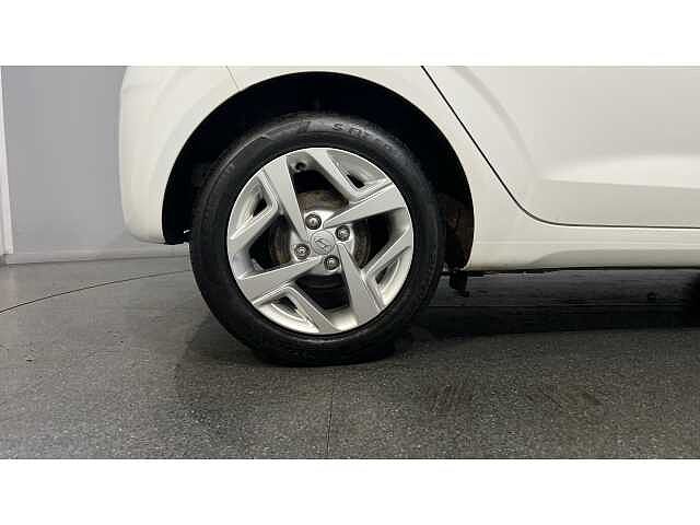 Hyundai I10 1.0 MPi SE Connect 5dr WHITE