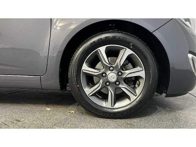 Hyundai ix20 1.6 Premium Nav 5dr