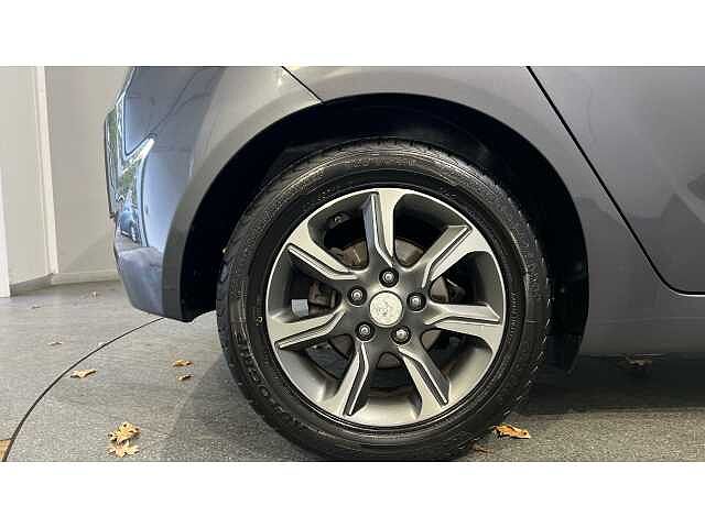 Hyundai ix20 1.6 Premium Nav 5dr