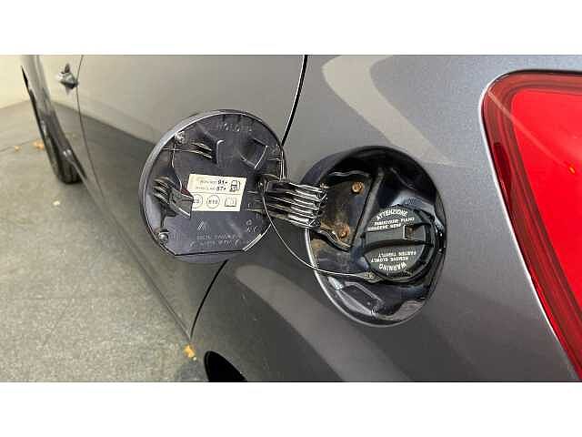 Hyundai ix20 1.6 Premium Nav 5dr