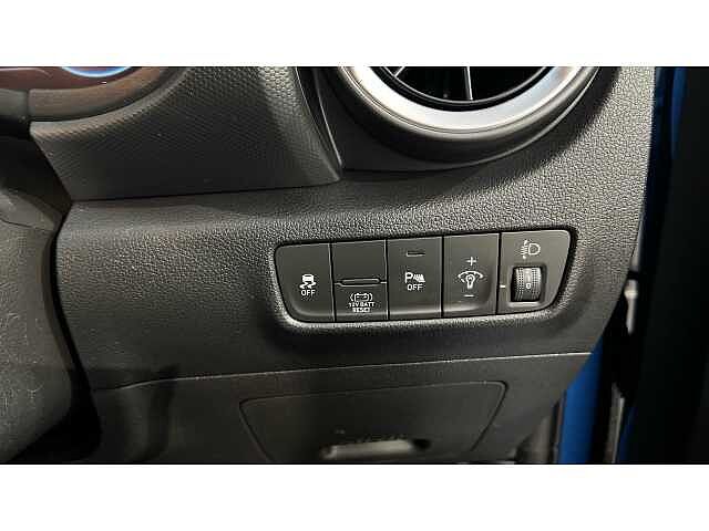 Hyundai KONA 1.6 GDi Hybrid SE Connect 5dr DCT Surfy Blue