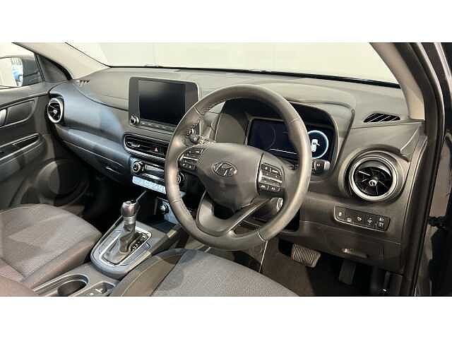 Hyundai KONA 1.6 GDi Hybrid SE Connect 5dr DCT Dark Knight