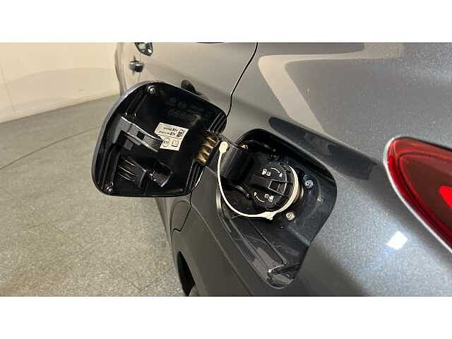 Hyundai KONA 1.6 GDi Hybrid SE Connect 5dr DCT Dark Knight