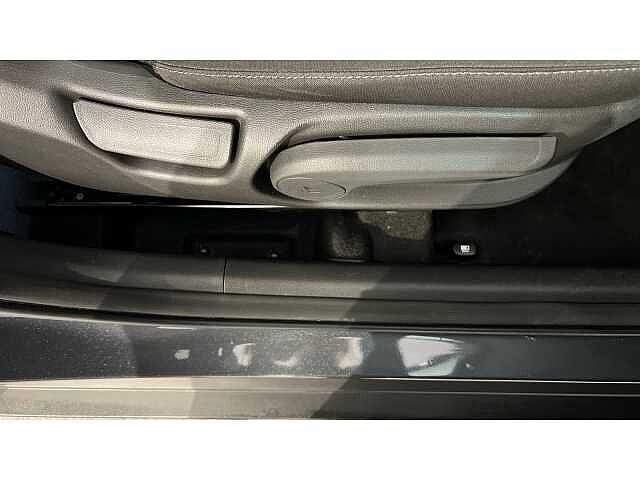 Hyundai KONA 1.6 GDi Hybrid SE Connect 5dr DCT Dark Knight