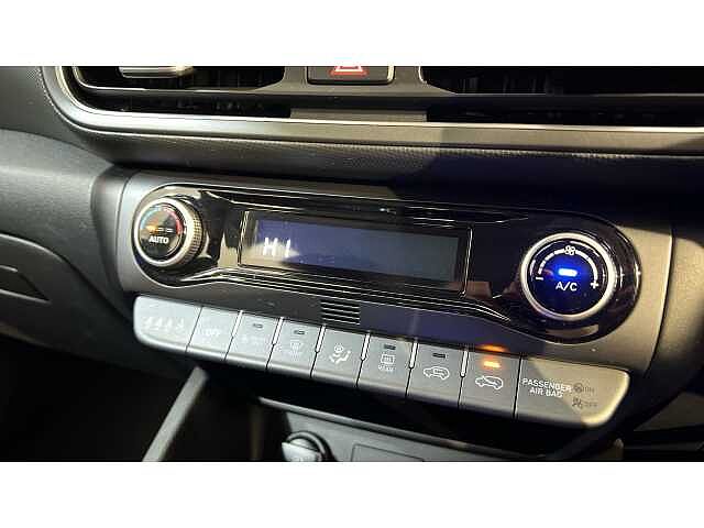 Hyundai KONA 1.6 GDi Hybrid SE Connect 5dr DCT Dark Knight