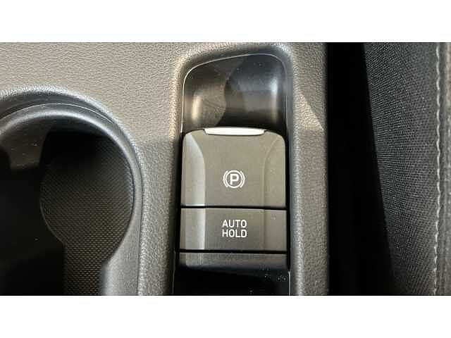 Hyundai KONA 1.6 GDi Hybrid SE Connect 5dr DCT Dark Knight