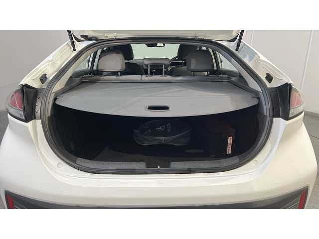 Hyundai Ioniq IONIQ 100kW Premium 38kWh 5dr Auto