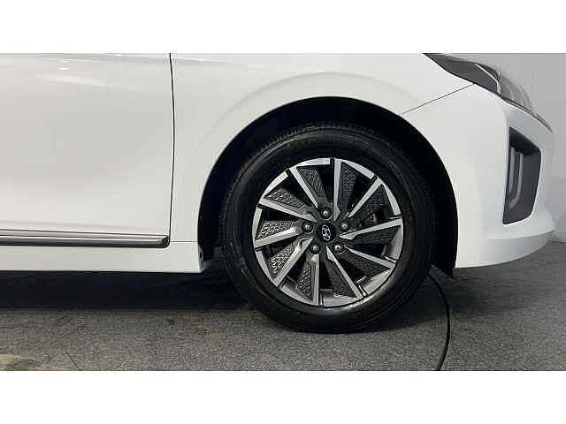 Hyundai Ioniq IONIQ 100kW Premium 38kWh 5dr Auto