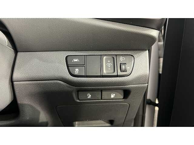Hyundai Ioniq IONIQ 100kW Premium 38kWh 5dr Auto